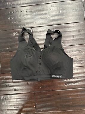 Victoria Sport Incredible Lightweight Maximum Support Sports Bra Black 34C